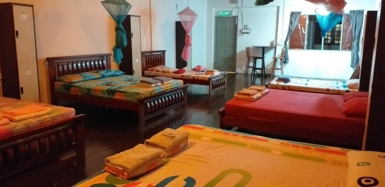 1981 Guest House Ipoh Buitenkant foto